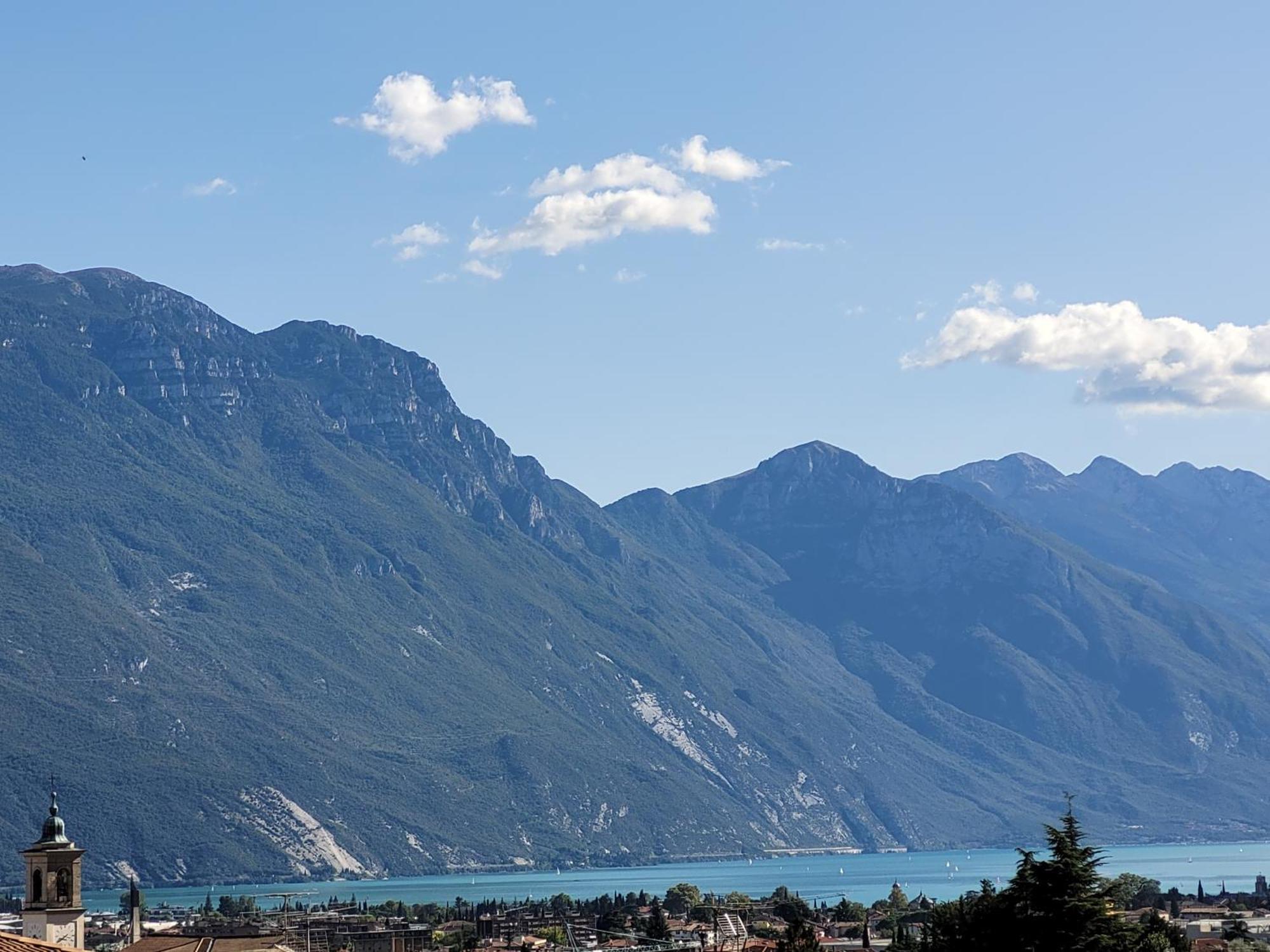 Appartamento Peace&Lake Рива-дель-Гарда Экстерьер фото