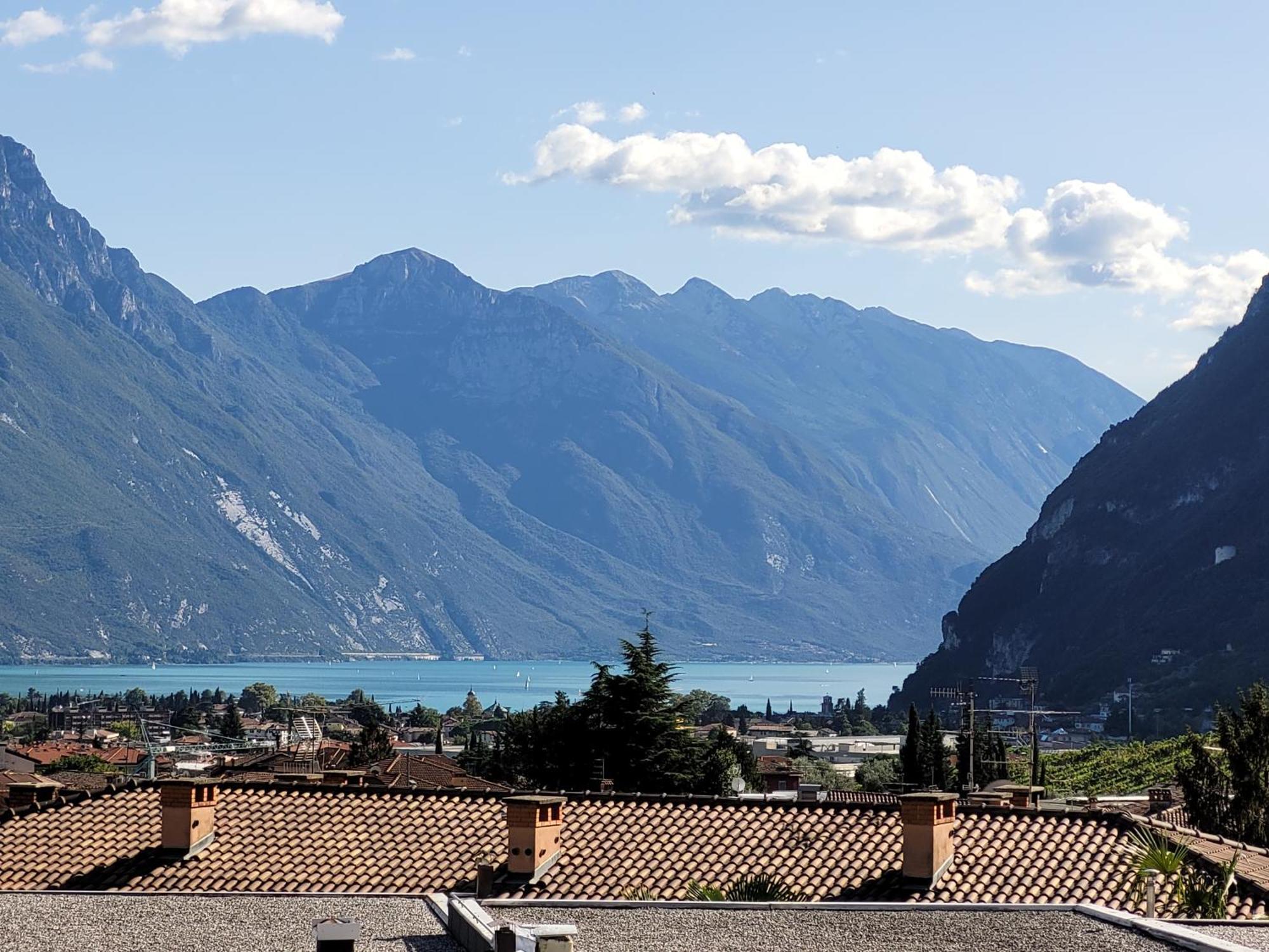 Appartamento Peace&Lake Рива-дель-Гарда Экстерьер фото