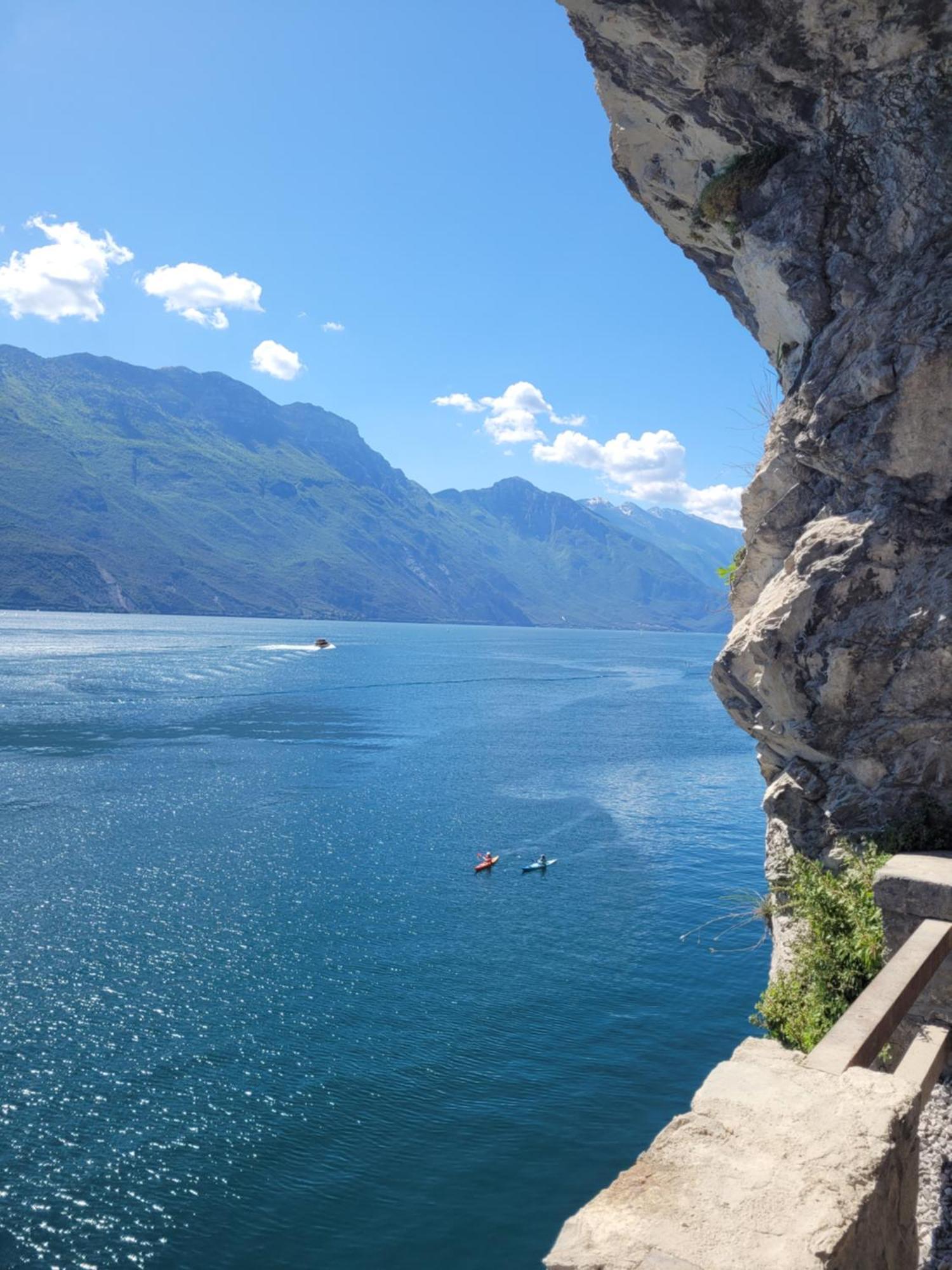 Appartamento Peace&Lake Рива-дель-Гарда Экстерьер фото